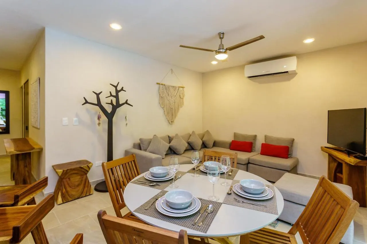 Charming Nature-Inspired Condos With Sultry Surroundings By Stella Rentals Tulum 0*,